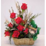 The Combo- Red Roses & Snacks